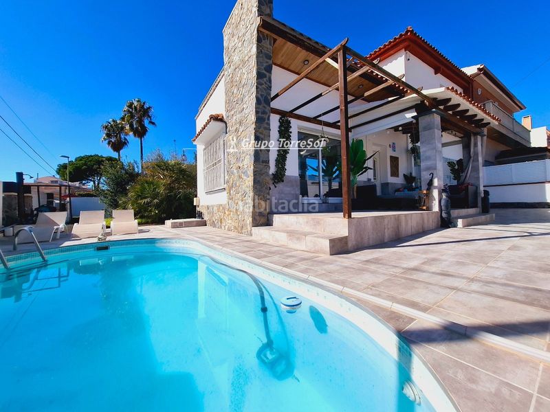 Foto cb2915ae-db5e-4b69-b6eb-d18ccc507a4a. Casa amb calefacció aparcament piscina a Cunit residencial Cunit
