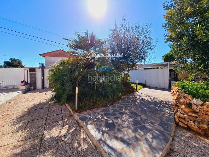 Foto ff30a237-b656-418c-b78d-e96fb6458c15. Casa amb calefacció aparcament piscina a Cunit residencial Cunit