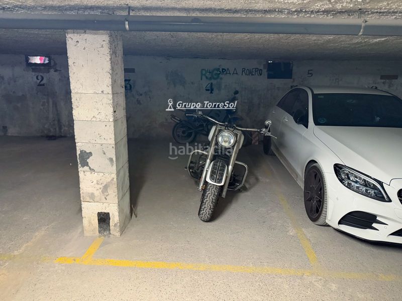 Foto e08aa1bf-d664-463a-b35e-3f932330c841. Aparcament cotxe a Calafell platja Calafell