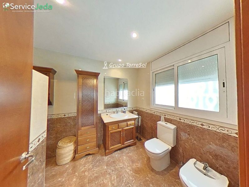 Foto 81cf1409-9144-4b48-a47b-726055b579e9. Xalet amb calefacció aparcament a Roda de Barà