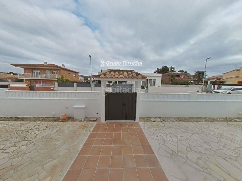 Foto 87ad48d4-050c-49dc-998f-96e721b05111. Xalet amb calefacció aparcament a Roda de Barà