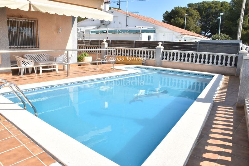 Foto 4ecfcf5b-bb6b-4ef5-8c75-cb44d99c5e82. Xalet amb calefacció aparcament piscina a Bellamar Calafell