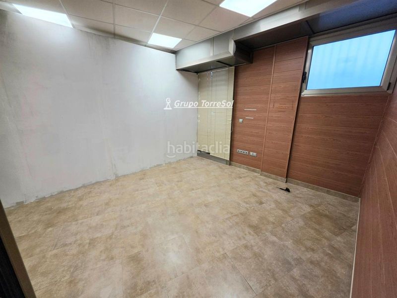 Foto a9835c55-bcc5-4f59-ba4c-abf6aabd8fee. Local comercial a Centre Torredembarra