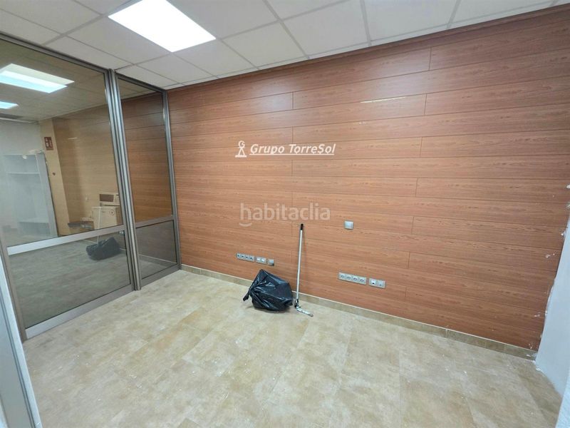 Foto f31f6a14-b3f1-4ee2-8aec-e015296cae00. Local comercial a Centre Torredembarra