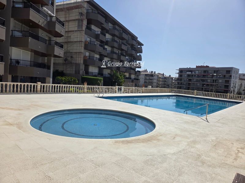 Foto 847e3e2f-904e-4b7d-b10f-f1019672a386. Pis amb aparcament piscina a Can Toni Cunit