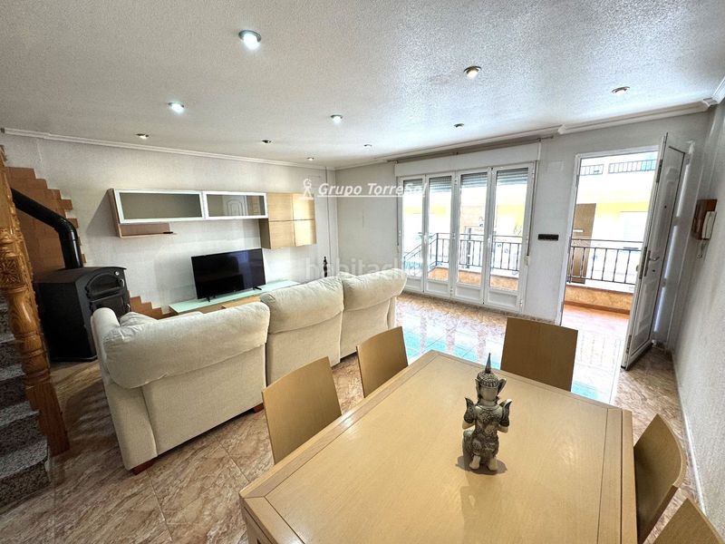 Foto 3bad271c-676b-4969-bfd7-c7e9d281e749. Casa adossada amb calefacció aparcament a Catral