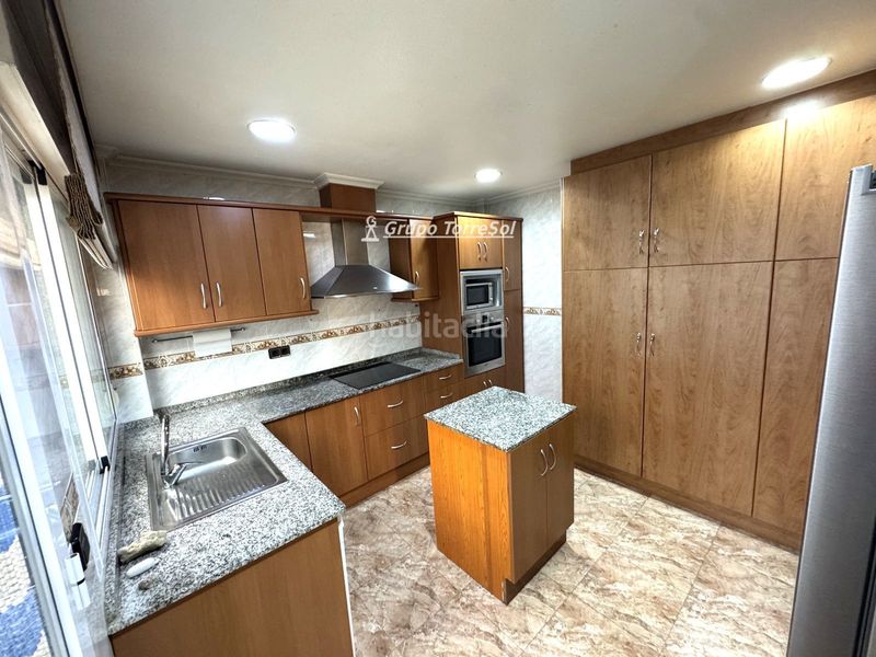 Foto 6f0951b3-c156-4eba-9f9a-f69b67769453. Casa adossada amb calefacció aparcament a Catral