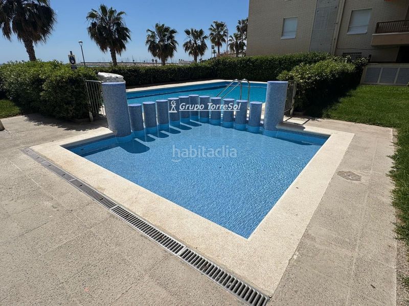 Foto e563a1c6-fcc3-4cdc-a2a8-ceb0cce792eb. Pis amb calefacció aparcament piscina a Platja de la Paella Torredembarra