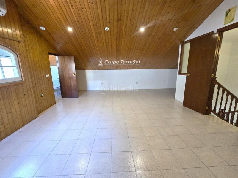 Foto 77bfd511-a579-48d1-b71a-ac02fdc3d73b. Casa adossada amb calefacció aparcament a El Tancat-Mas d´en Gual Vendrell (El)