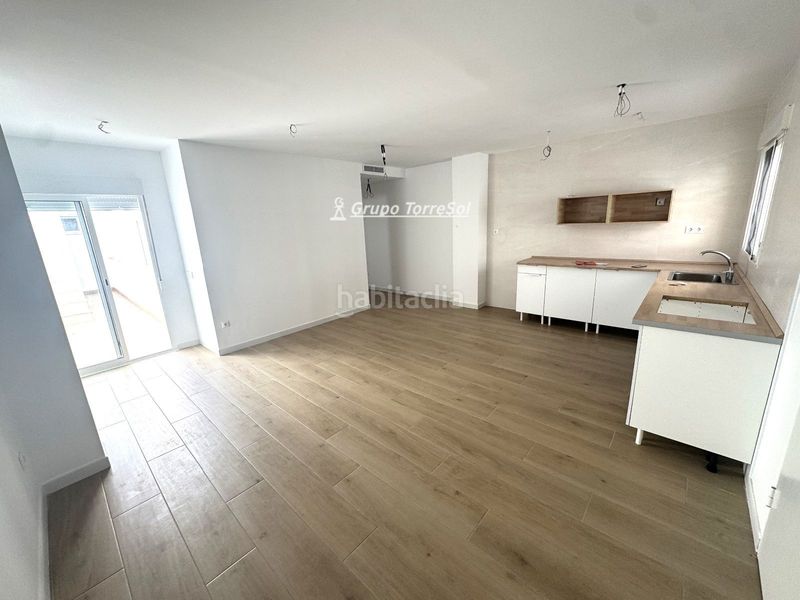 Foto 4c9a0e0a-4b5a-4468-9525-9d78d5d1a9a3. Casa adossada a Camí dels Magros - Casablanca Elche / Elx