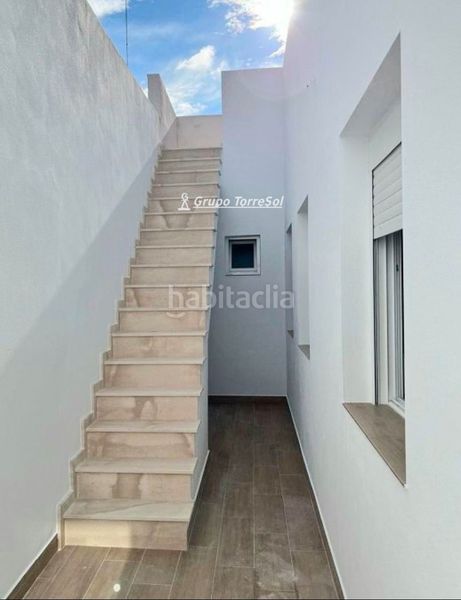 Foto 5a425a4b-331e-4e82-aee9-deb0b2f8e18e. Casa adossada a Camí dels Magros - Casablanca Elche / Elx