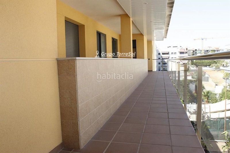 Foto d0bcaff0-a49d-458f-a92a-7ee0e1e82b38. Àtic amb calefacció aparcament piscina a Platja de la Paella Torredembarra