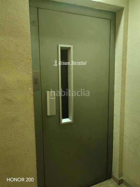 Foto 7ab36185-fcfb-4bb3-abd3-db469eda7f6e. Pis amb calefacció aparcament a Centre Reus