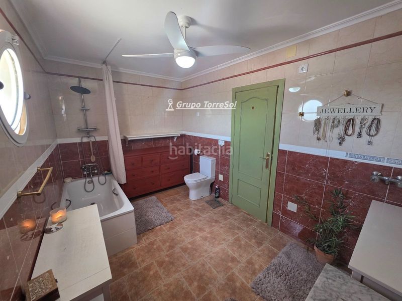 Foto f620675d-8df7-4e0e-8ca2-f08b0a92d086. Xalet amb calefacció piscina a Dolores