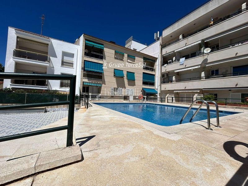 Foto 7235dba3-3cdf-410b-9a61-71792e0b2189. Pis amb aparcament piscina a Calafell platja Calafell