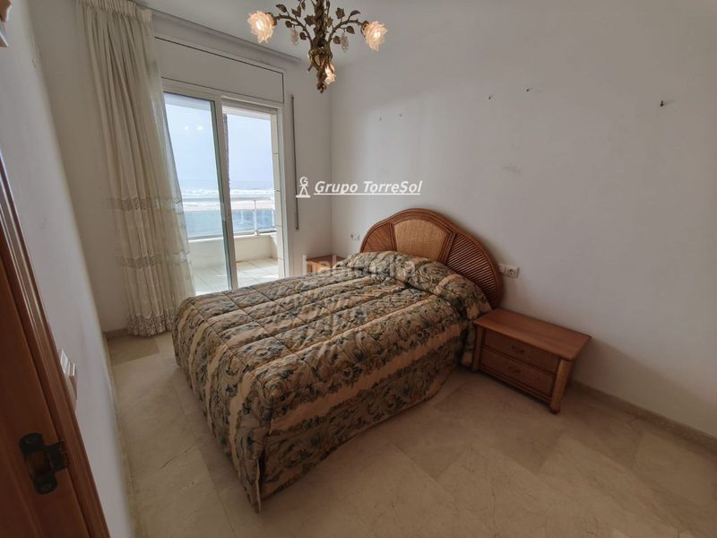Foto e5116baa-6d82-4486-856e-b3f0f5d3cda3. Pis amb calefacció aparcament a Calafell platja Calafell