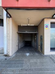 Parking coche  Sant pere. En calafell