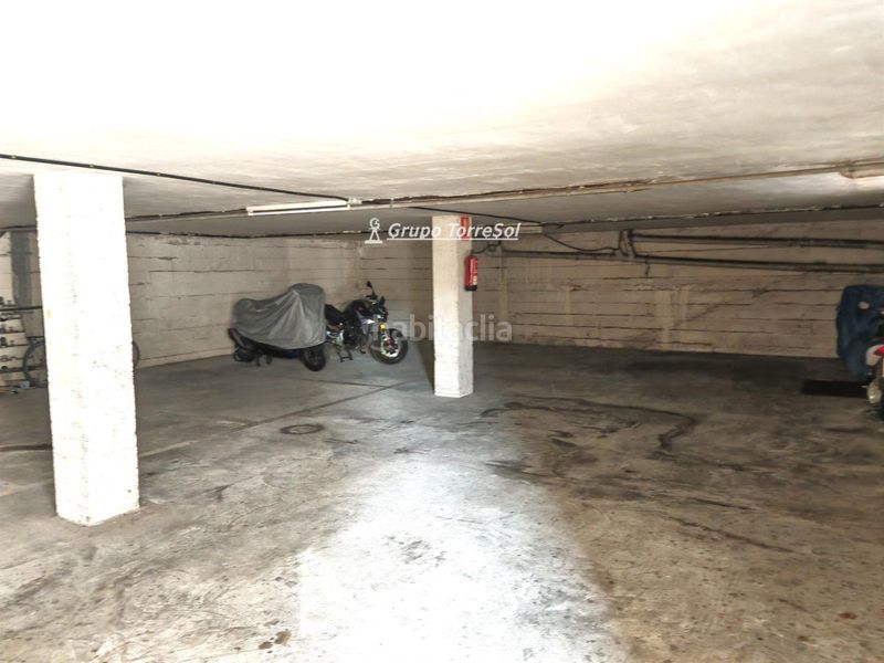 Foto 6d54bc04-3631-41bd-bb1e-ea7cc08db306. Aparcament cotxe a Calafell poble Calafell