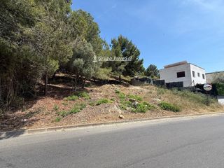 Rural plot  Marca hispánica. Parcela urbanizable muy bien ubicada