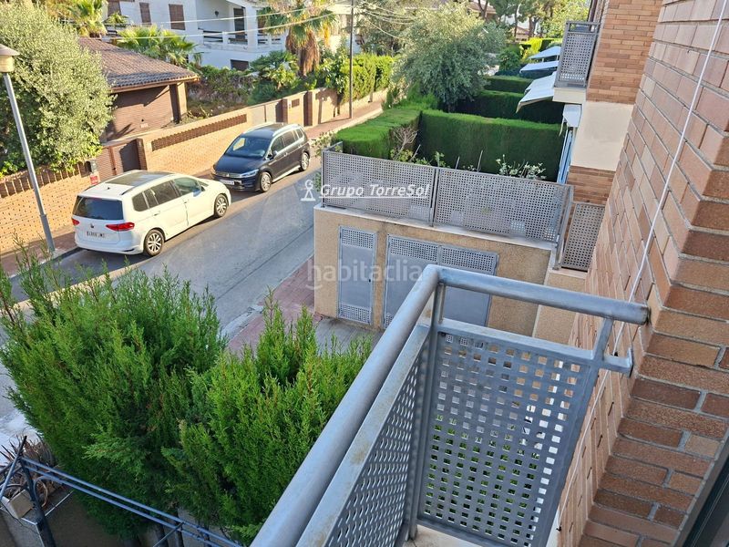 Foto e8c7bdde-4ed3-47b7-bc12-026cee25c088. Casa adossada amb aparcament piscina a Bonavista Vendrell (El)