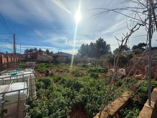Maison  Espanya. Vivienda con amplia parcela de 755 m rodeada de naturaleza