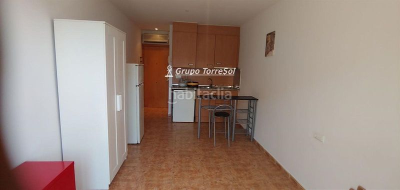 Foto ce1298e6-ab6e-448f-b8bf-81eebd14053a. Apartament amb calefacció a Centre Torredembarra