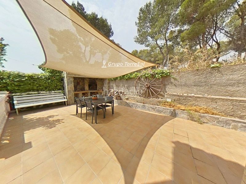 Foto 5fa4473d-4e1e-4615-871d-24b46a513e6b. Xalet amb calefacció aparcament piscina a Roda de Barà
