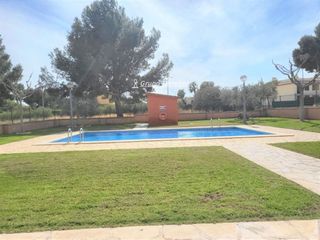 Piso  Merce rodoreda de. En montroig del camp