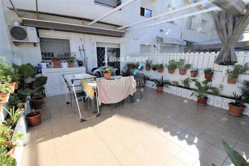 Foto f8c554b9-a41d-4175-852d-1a0f96b9da54. Casa adossada amb calefacció aparcament a Centre Torredembarra