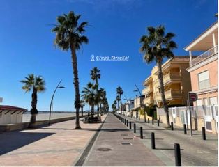 Pis  Elda. En santa pola