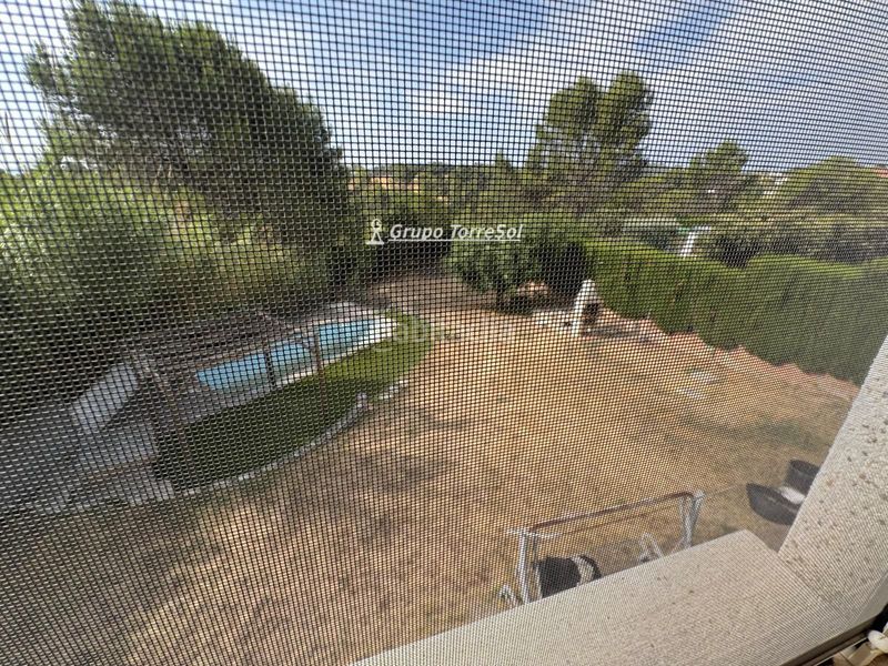 Foto b43e16a0-5da1-4752-8227-c252149090c6. Chalet en Masquefa