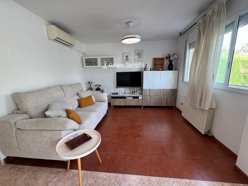 Foto c7982b82-6ae6-4923-9a95-8ccd6c6d8d64. Chalet en Masquefa