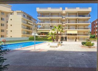 Piso  Cossetania. Piso en calafell zon estany , con piscina y zona ajardinada