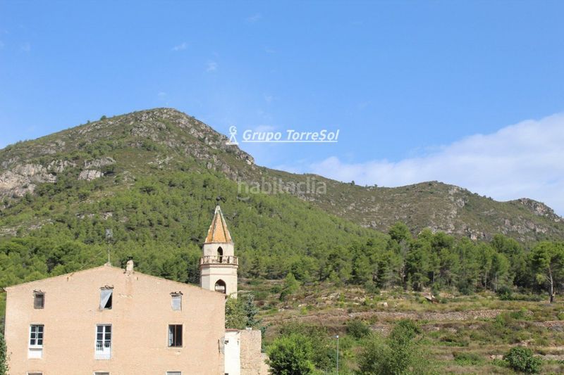 Foto e3b0f4c0-62ef-4225-9553-522dbbc771dd. Finca rústica a Montmell (El)