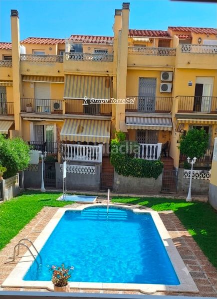 Foto 3025e129-71ae-45cf-aeb7-027b696a3d6b. Casa adossada amb aparcament piscina a Els Munts Torredembarra