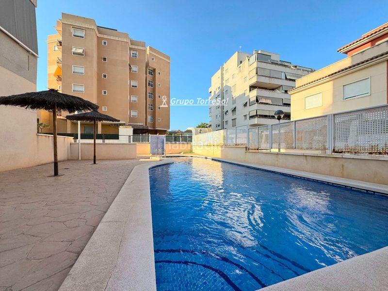 Foto 4c59eb9a-b064-4973-a94b-ecea8cc533d2. Pis amb calefacció aparcament piscina a El Travaló - Martínez Valero Elche / Elx