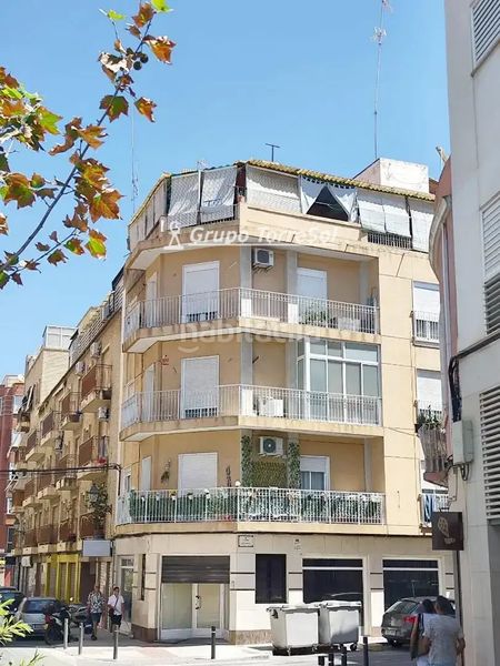 Foto fa40336d-f5f3-44c2-ba23-155680b5454e. Àtic a El Raval - Portes Encarnades Elche / Elx