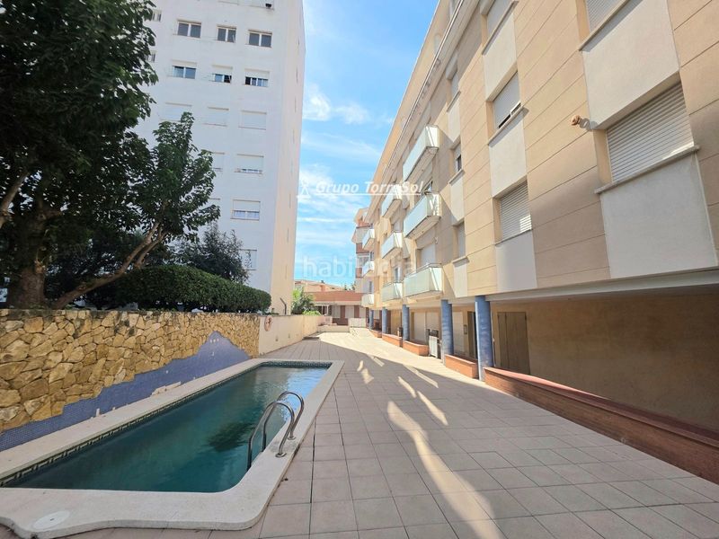 Foto 4ba07f59-8c22-4c4d-8a1d-b3c210cb8356. Àtic amb piscina a Centre Torredembarra