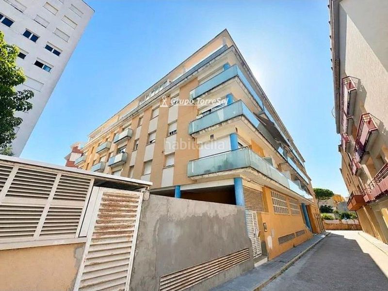 Foto ef997718-3b66-4bc7-81c8-601f2ccc7ae7. Àtic amb piscina a Centre Torredembarra