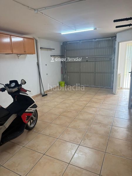 Foto de0ea2a0-8d74-467c-873a-f7a3b364e9f7. Doppelhaus mit heizung parking in Pobla de Montornès (La)