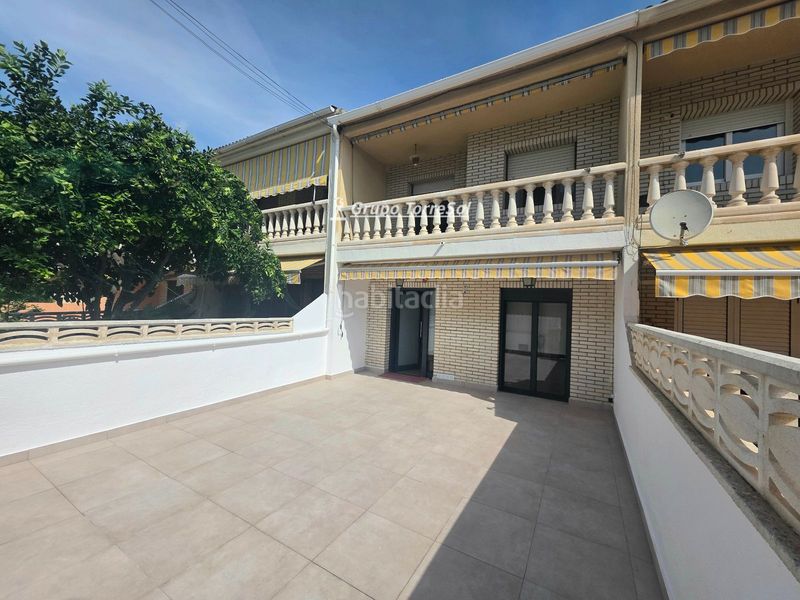 Foto 7c9fb8ae-7983-4b16-acff-ef01c1c7a1bf. Casa adosada en Marítima Nord Torredembarra