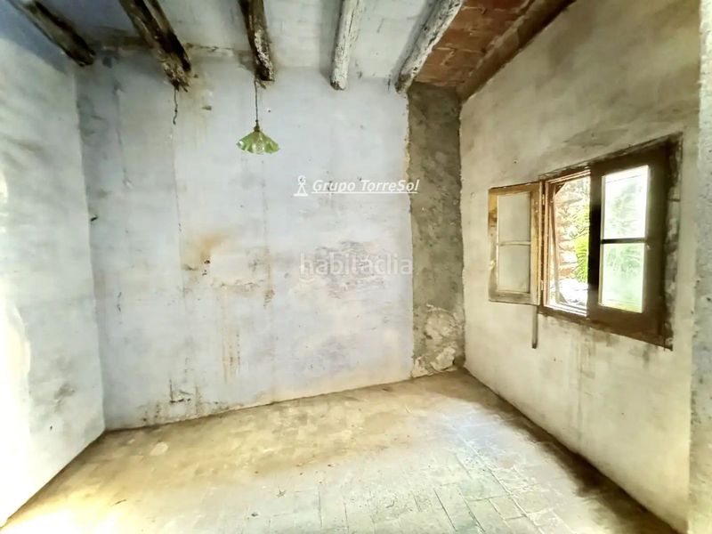 Foto d8316e38-1d0f-4d48-828f-a30b93a835ac. Casa adossada amb aparcament a Alcover