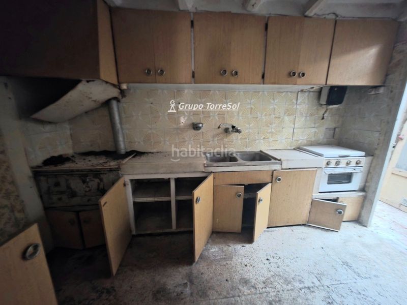 Foto ff0afba1-1a7e-4709-82bd-c04693aa4aa1. Casa adossada amb aparcament a Alcover