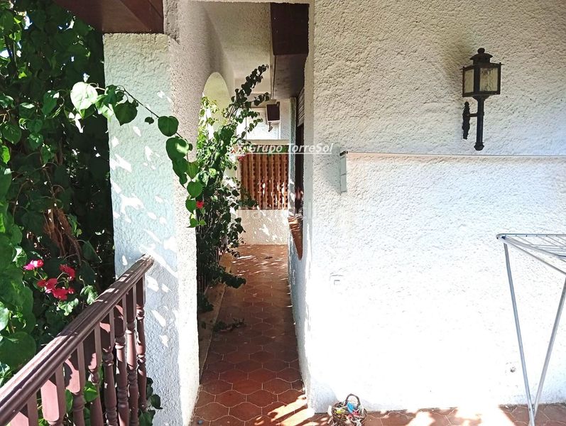 Foto 59609bd4-bf82-4b79-9a9b-b58a36543477. Semi detached house with parking pool in Alorda Park Calafell