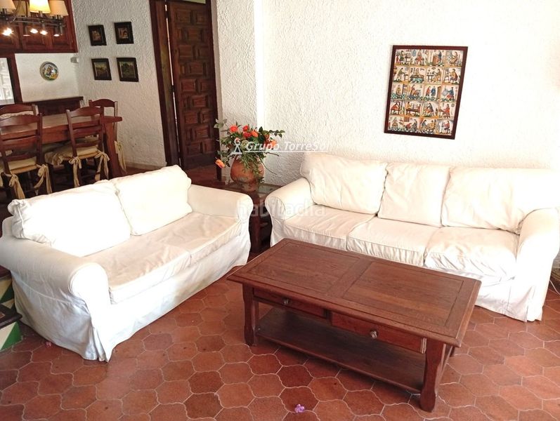 Foto 826a340f-0dd2-453c-9159-9efa62e38e91. Semi detached house with parking pool in Alorda Park Calafell