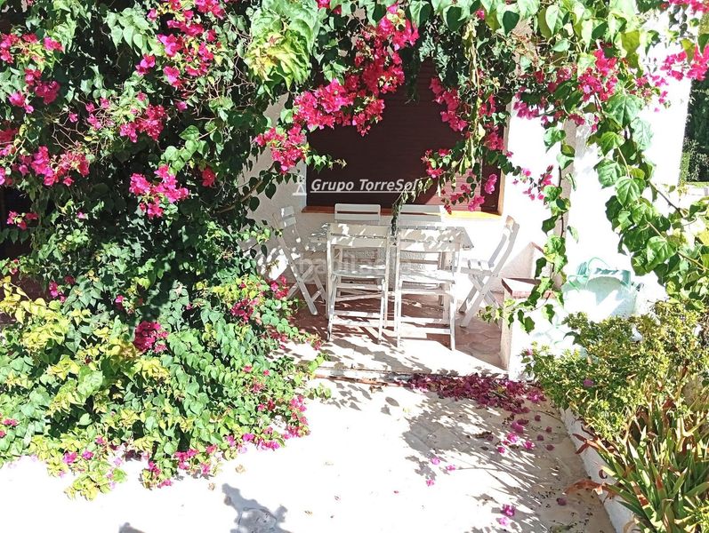 Foto be2785a6-1c6a-4d96-b7b9-f2caba72cb47. Semi detached house with parking pool in Alorda Park Calafell
