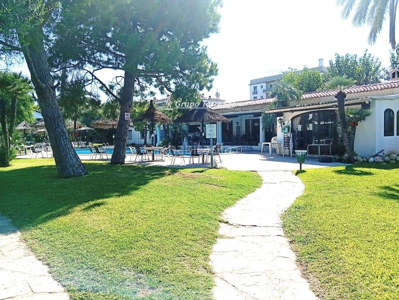 Foto cc81a5e2-eefd-45c5-936f-5787e69b5e90. Semi detached house with parking pool in Alorda Park Calafell