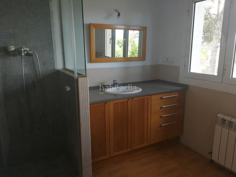 Foto b13124c0-f33c-4f26-bf63-097831c28b37. Xalet amb xemeneia calefacció aparcament piscina a Vacarisses