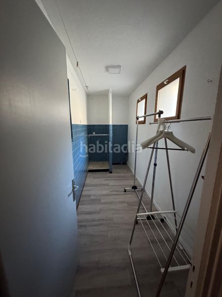 Foto 48f763b4-d8e8-48db-8277-e87e61dd7de8. Àtic amb calefacció aparcament a Enveitg