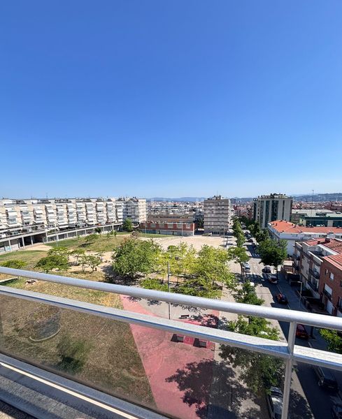 Foto 95a48775-c462-465f-aabf-7e76e9fd0ce0. Àtic amb calefacció a Zona Esportiva Terrassa
